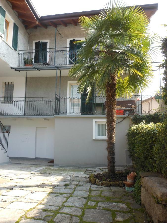 Il Vecchio Cortile Lägenhet Mandello del Lario Exteriör bild